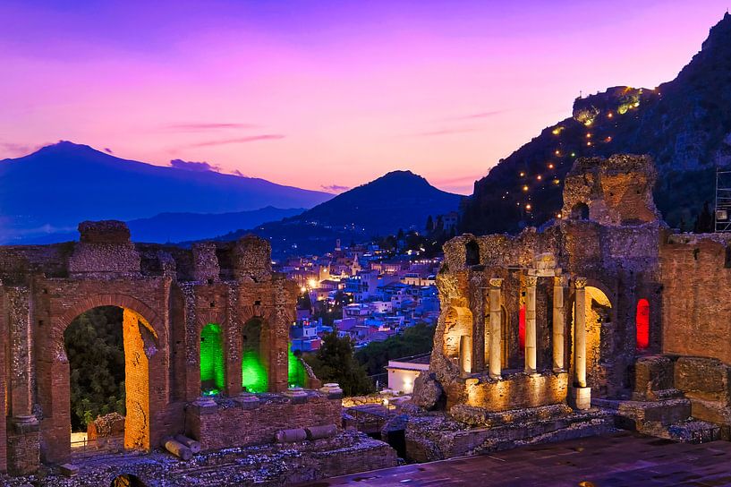 Théâtre grec Taormina Sicile par Niels  de Vries