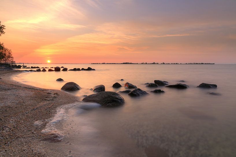 Coucher de soleil sur l'IJsselmeer par FotoBob
