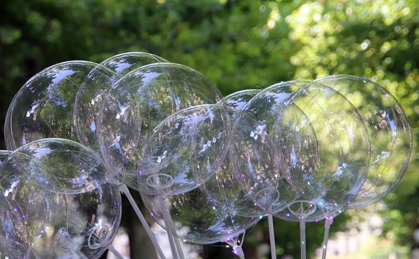 Festively shiny . by Jan Katuin