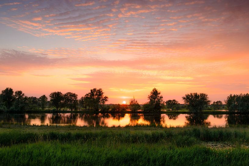 Zonsondergang boven de IJssel par Sjoerd van der Wal Photographie