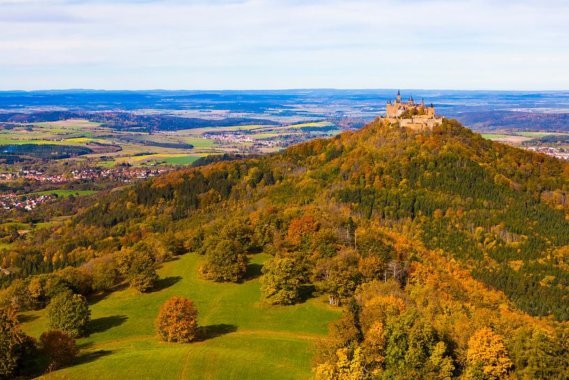 Château de Hohenzollern sur le Jura souabe par Werner Dieterich