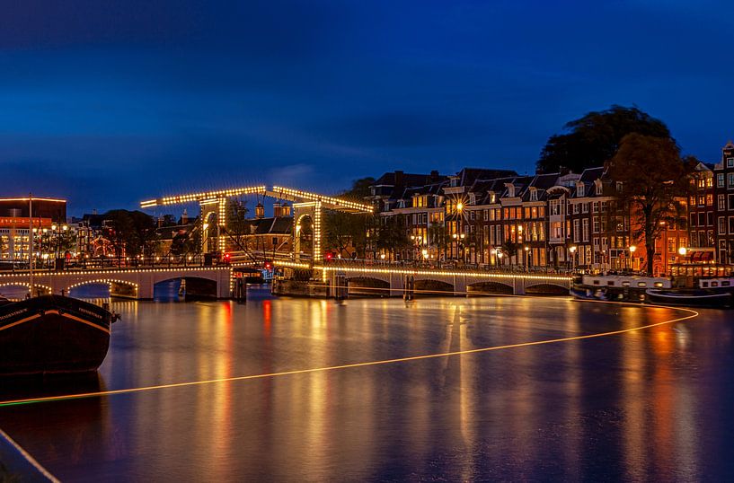 Amsterdam the skinny bridge by wim van de bult
