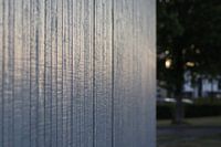 Holz mit Lichterkette