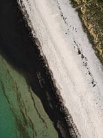 A sea of silence - Abstraction in Textures