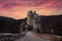 Burg Eltz bei Sonnenaufgang