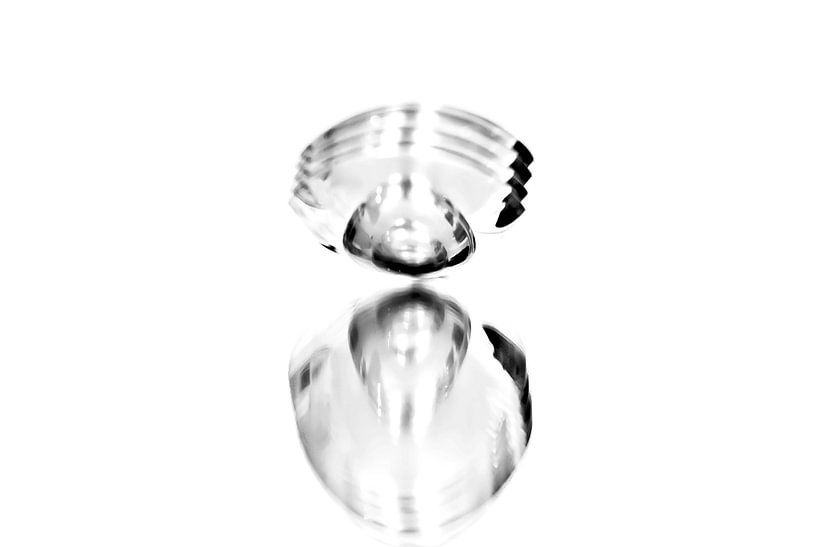 Gestapelte Löffeln von Norbert Sülzner