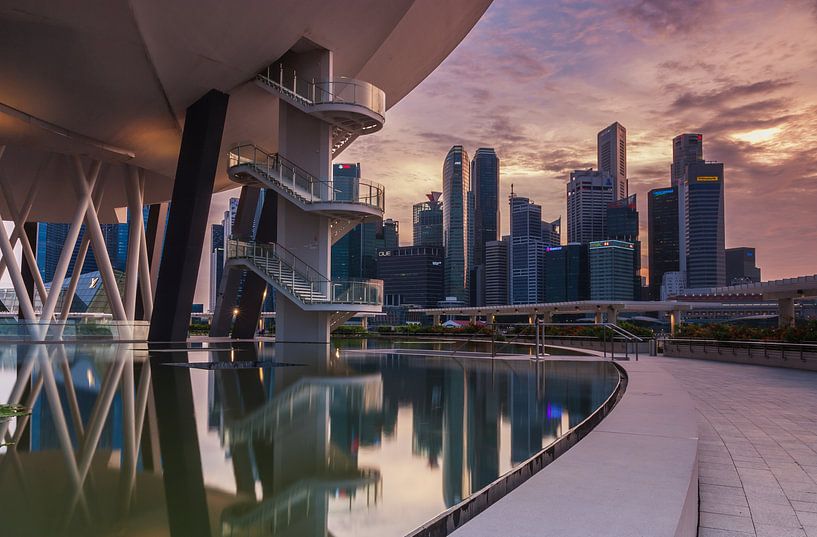 Singapore Architecture at Marina Bay von Ilya Korzelius