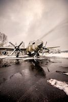 Rostendes Militärflugzeug