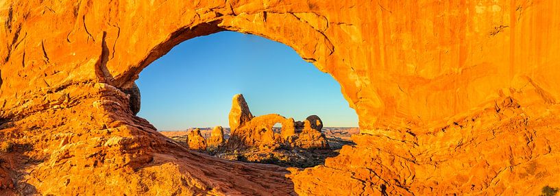 Fenêtre Nord au lever du soleil, Parc national des Arches, Utah, USA par Markus Lange