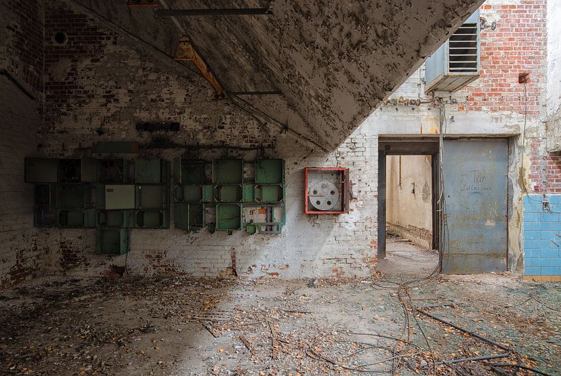 Factory hall by PixelDynamik