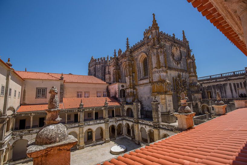 Château et église templière à Tomar, Portugal par Joost Adriaanse