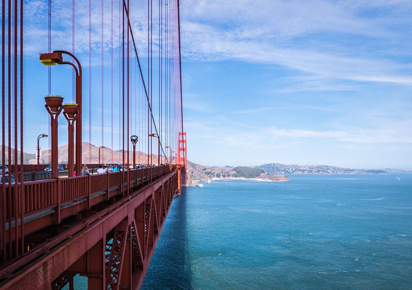 Eine Brücke zu weit von Ton Kool