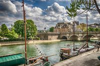 Parijs en zijn woonboten