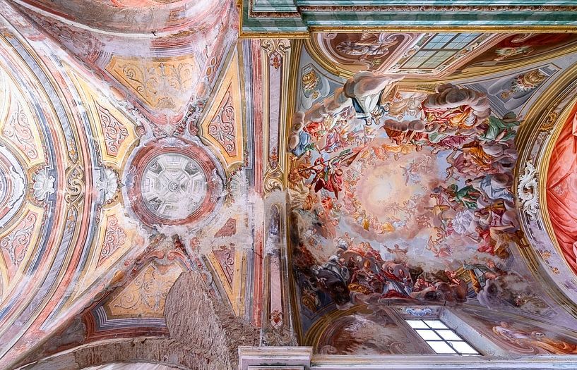 Abandoned Fresco on the Ceiling. by Roman Robroek - Photos of Abandoned Buildings