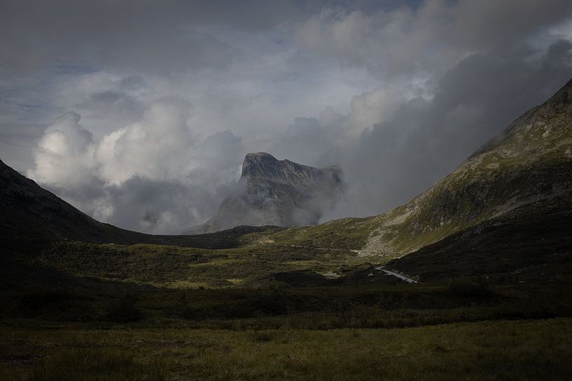 inmitten der Wolken von Sebastian Stef