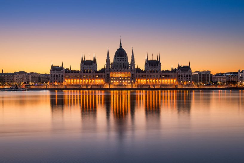 Sunrise in Budapest, Hungary by Michael Abid