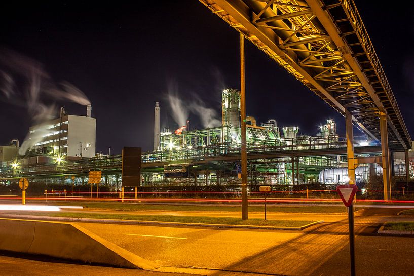 Scène de nuit Industrie pétrochimique dans le port d&#039;Anvers par Daan Duvillier | Dsquared Photography