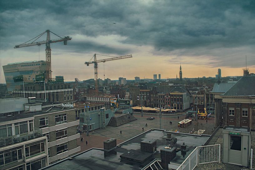 Der Grote Markt in Groningen während der Blauen Stunde - Magic City Fotografie Wanddekoration von Elianne van Turennout