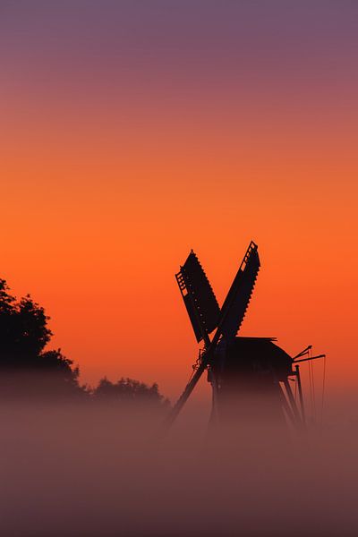 Sonnenaufgang auf dem Langelandster in Garmerwolde von Henk Meijer Photography