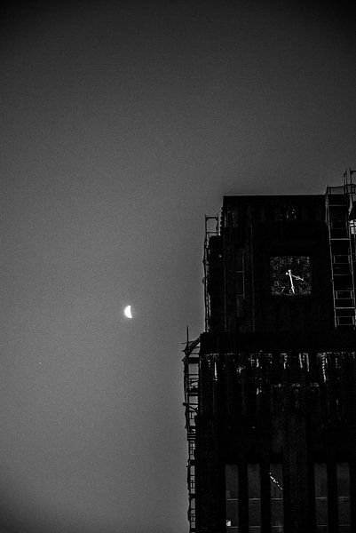 Strangely familiar 29 van Eva Overbeeke