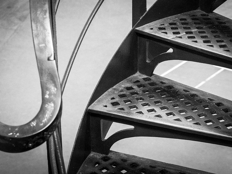 The Dome 11 - black and white by OK-ART