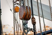 Pulley on board a ship in Kampen.
