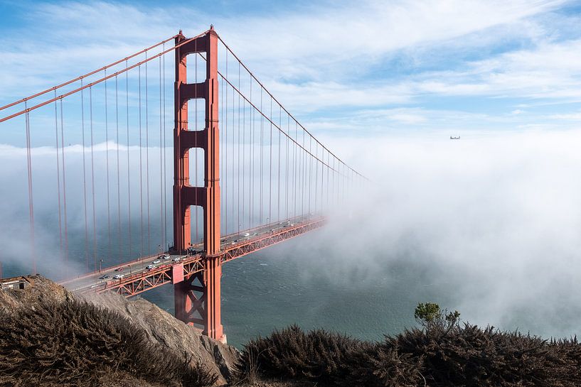 Golden Gate dans la brume par John Faber
