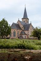 Herrscher - Kirche in der Mitte