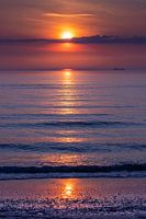 Sonnenuntergang am Sandmotor bei Monster