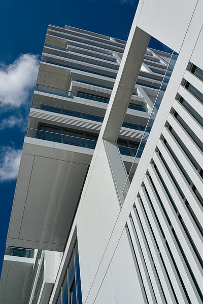 Looking up by Heiko Kueverling
