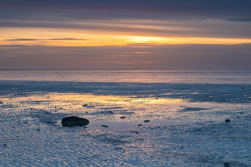 Repos sur la mer des Wadden au coucher du soleil par Bram Lubbers
