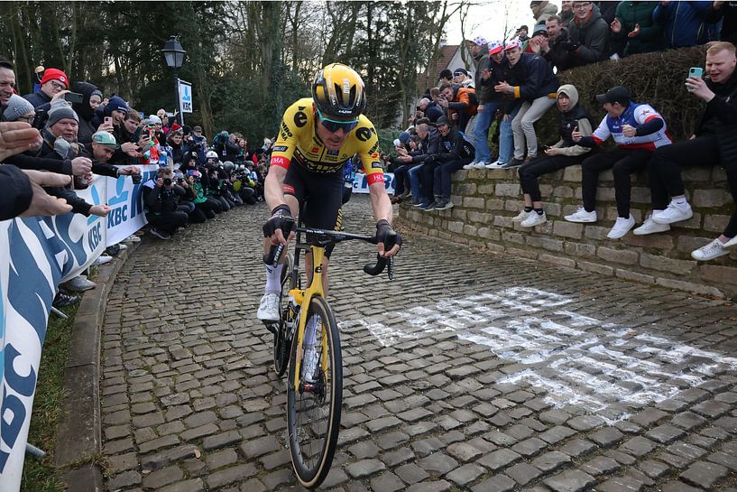 Dylan van Baarle en route vers la victoire dans le Omloop nieuwsblad par FreddyFinn