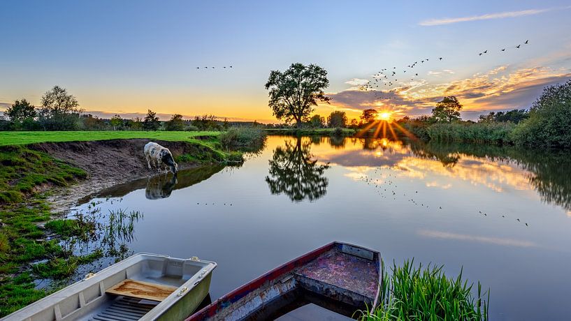 Magical sunset along the Old Lys by This is Belgium