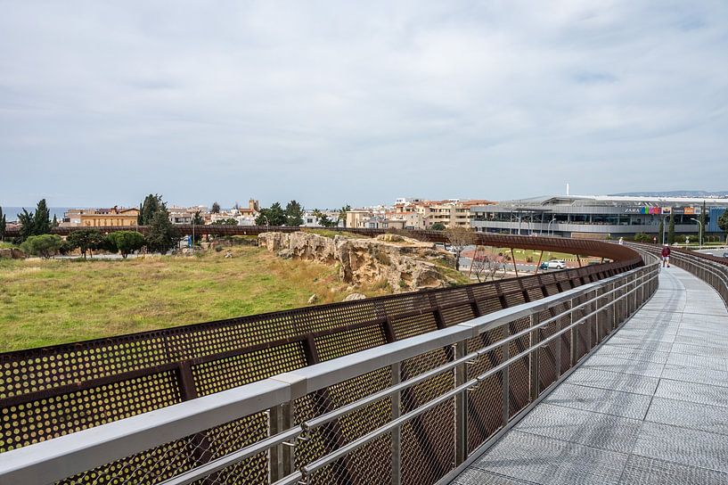 Pont piétonnier sur les collines de la Fabrica par Werner Lerooy