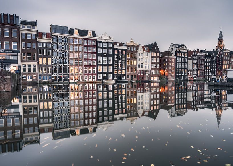 The Damrak, Amsterdam by Nick de Jonge - Skeyes