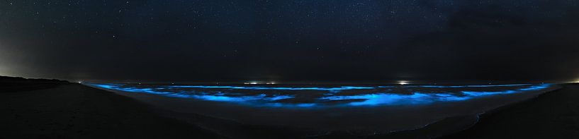 Brand in der Nordsee von Raymond Kamstra