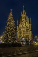 Goldenes Rathaus in weihnachtlicher Atmosphäre
