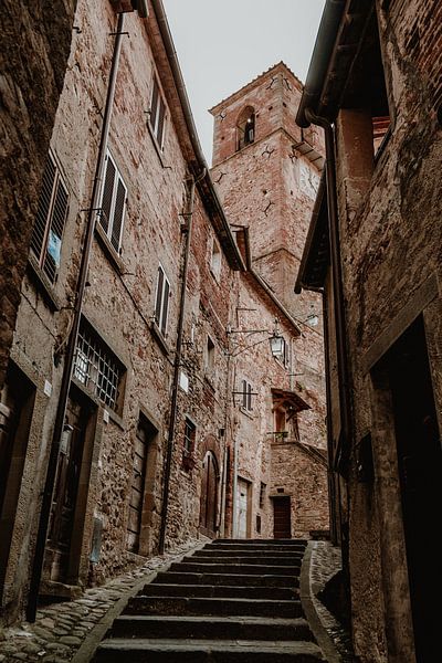 Ancient cities of Italy architecture in Tuscany by Anouk Strijbos