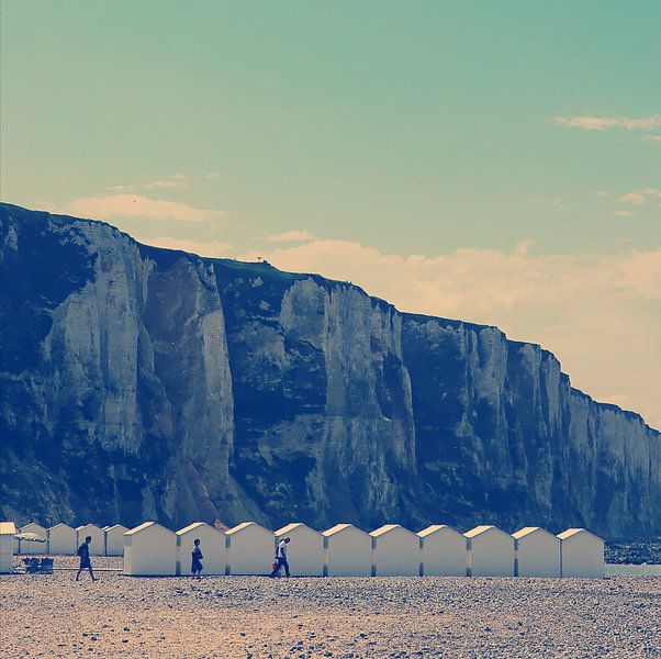the rocks of Le Tréport by Yvonne Blokland
