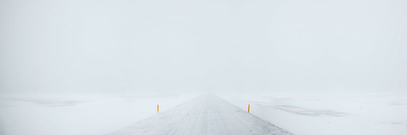 Scène hivernale panoramique - Islande par Gerald Emming