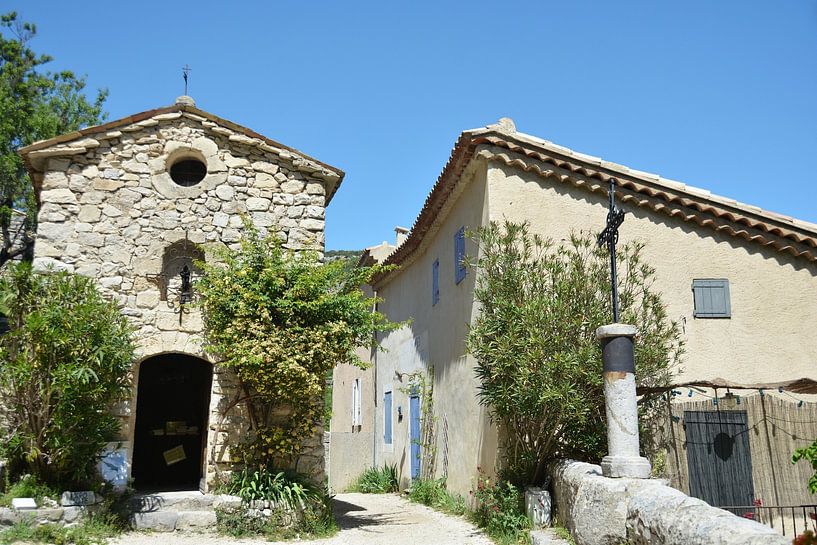 Vaison-la-Romaine, Ruins and cobbled streets by Frank Photos