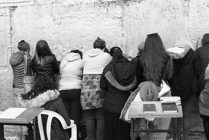 Damen an der Klagemauer Jerusalem von Inge Hogenbijl