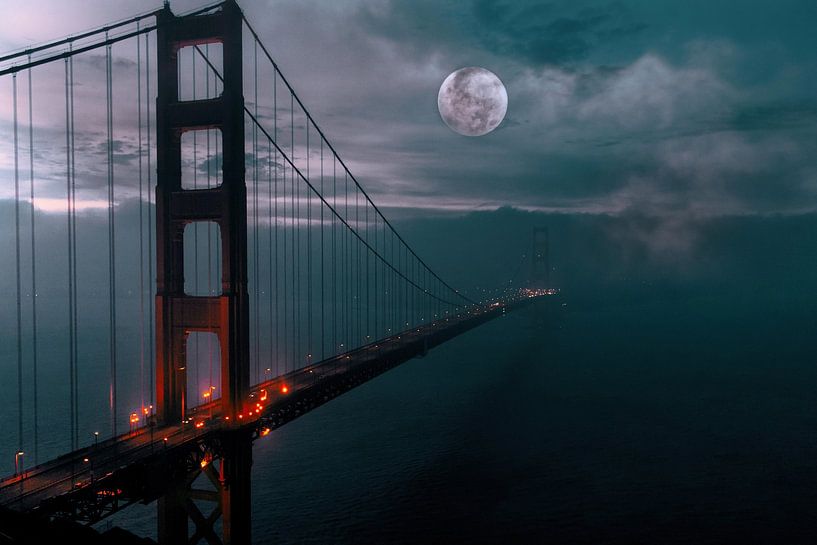 Golden Gate mit Mond und Nebel, San Francisco, USA von Aloke Design