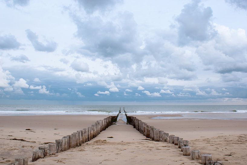Poteaux de plage à Domburg par Jacqueline Lodder