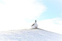 Kirche im Schnee