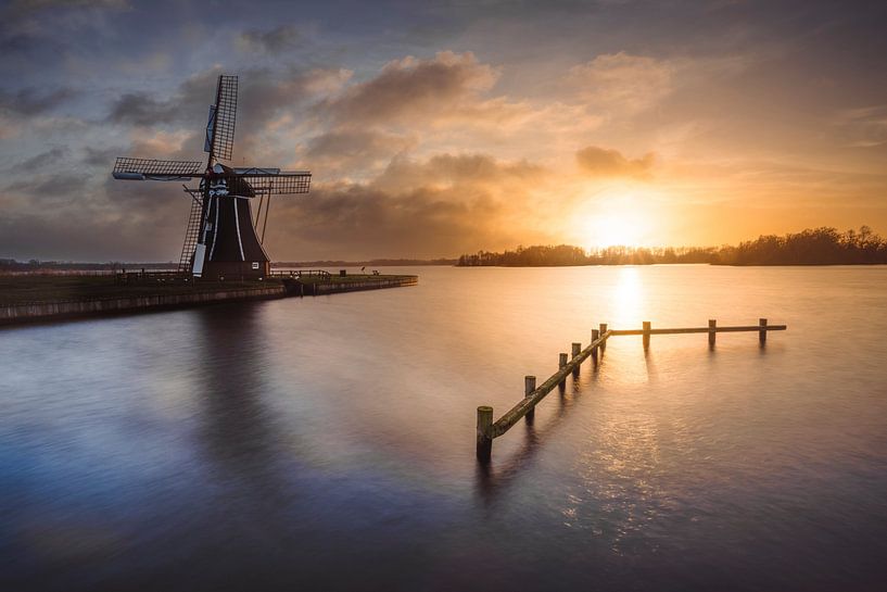 Windmill The Helper by Ton Drijfhamer