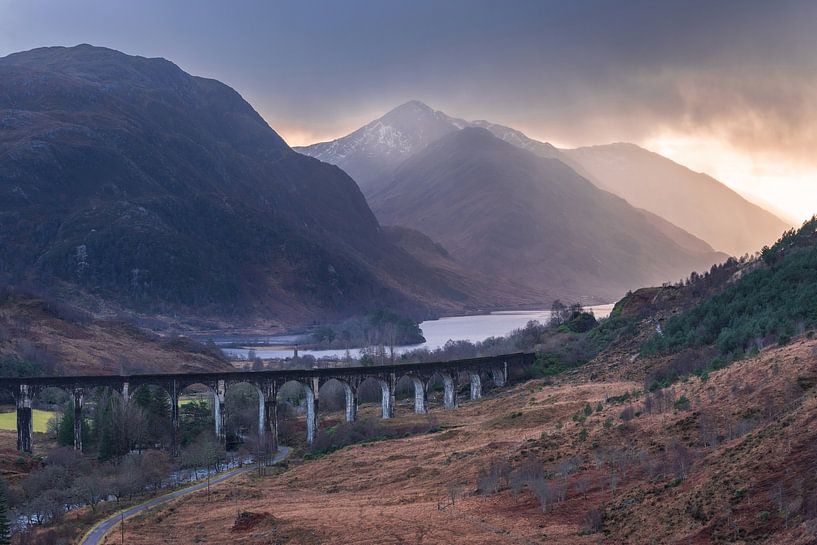 Moody sky Glenfinnan van Sonny Vermeer