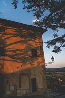 Schatten auf italienischer Haus / Reisefotografie