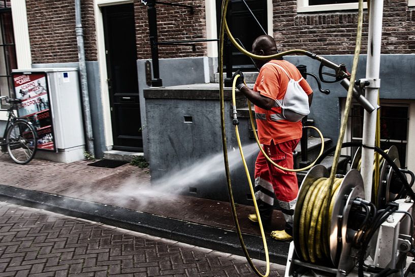 Spritz Mann von Ralph Mbekie