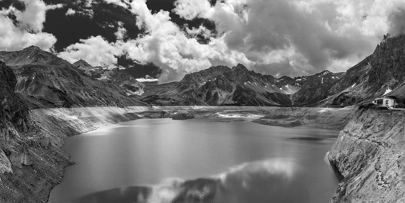 Mountain panorama Lünersee by Peter Moerman